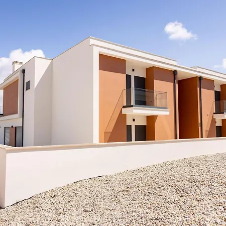 Santana - By Sch Apartment *