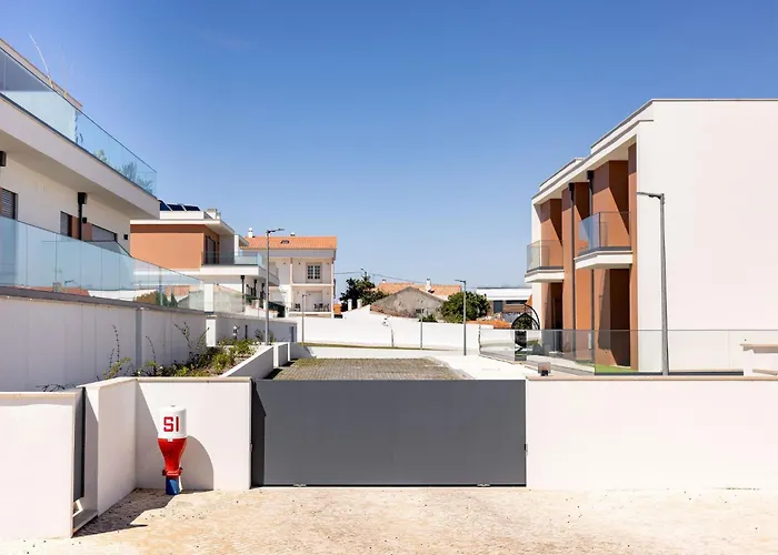 Santana - By Sch Salir de Porto