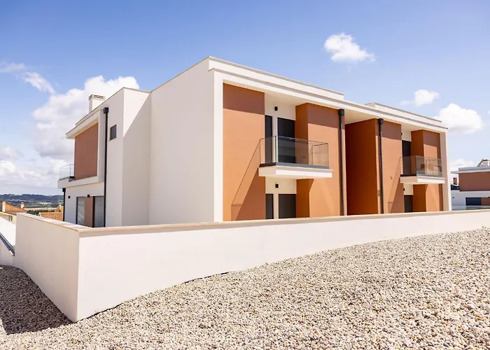 Santana - By Sch Apartman *